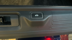 Land Rover Range Rover 3.0 D300 Westminster Black 4dr Auto Diesel Estate